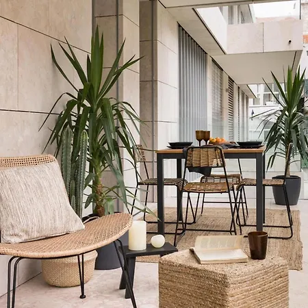 Maradah - 2 Bedrooms, Terrace In Marques De Pombal * ליסבון